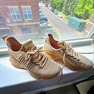 Steve Madden Sneakers